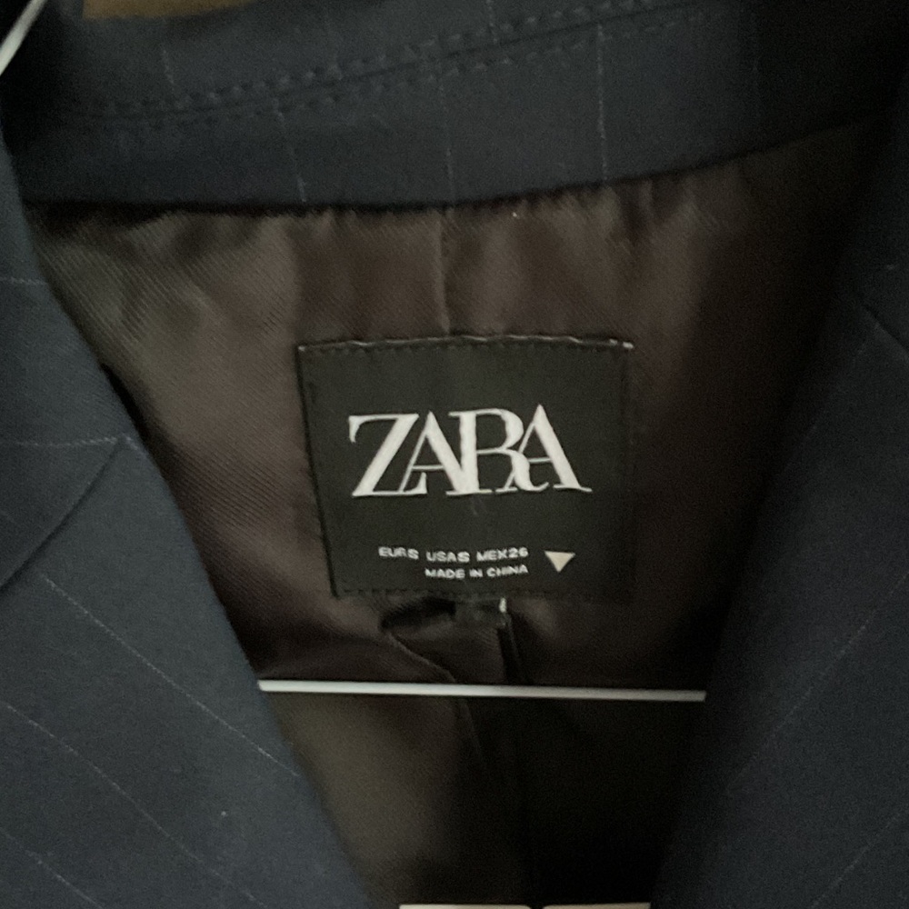 Zara Women's Dark Blue Cropped Blazer, size s ,new - Picture 5 of 9